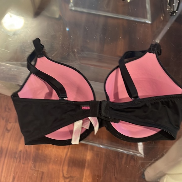 Pink black 32DD wire slight pad bra - Picture 3 of 3